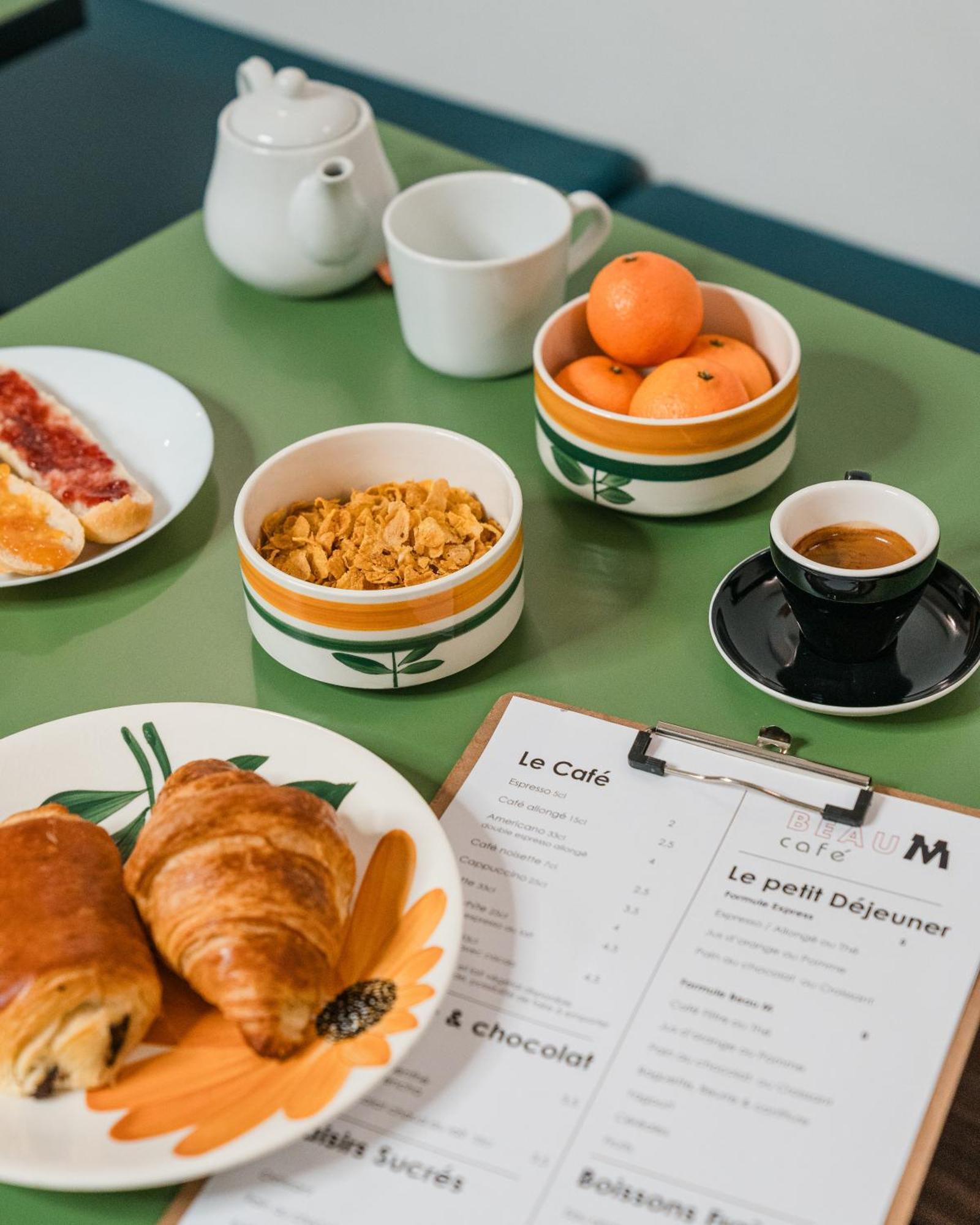 Beau M Paris Hostel ภายนอก รูปภาพ