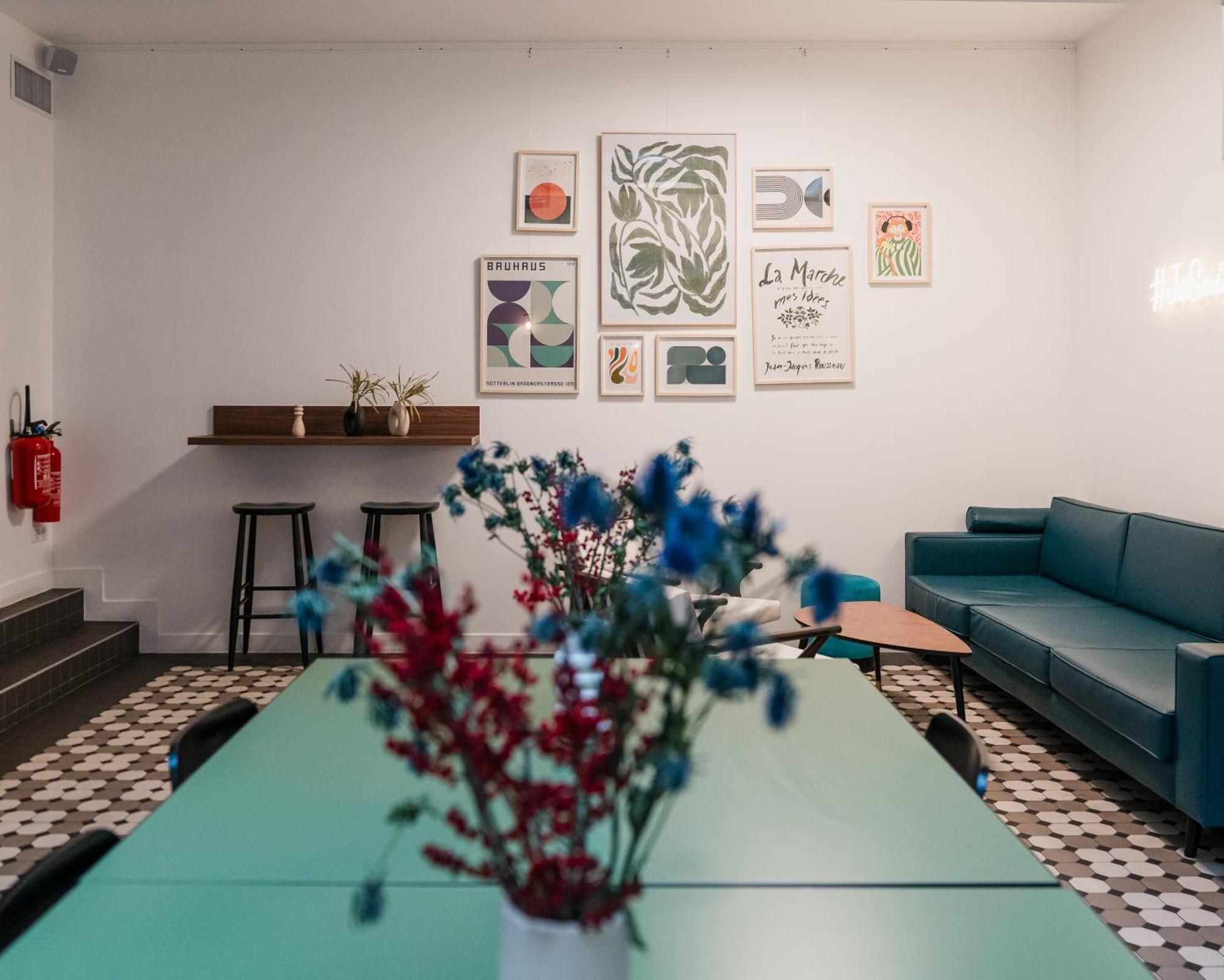Beau M Paris Hostel ภายนอก รูปภาพ